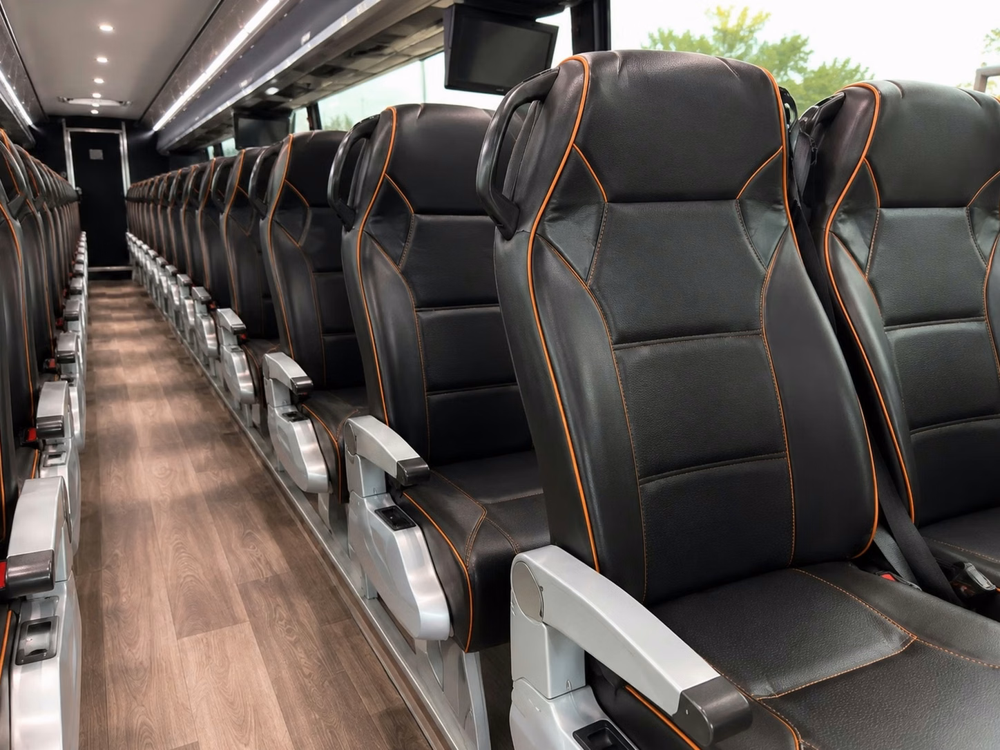 casselberry 12 to 50 passenger party buses and sprinter limos for casselberry weddings