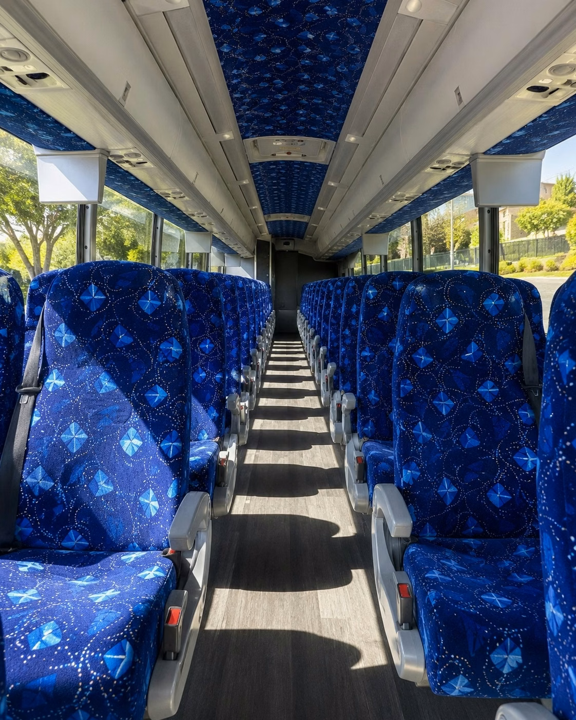 casselberry 15 to 50 passenger prom party buses and sprinter limos in casselberry