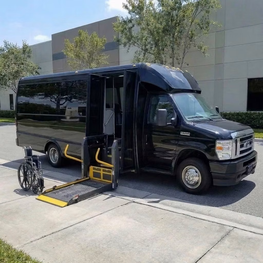 casselberry 18 passenger minibus wheelchair lift