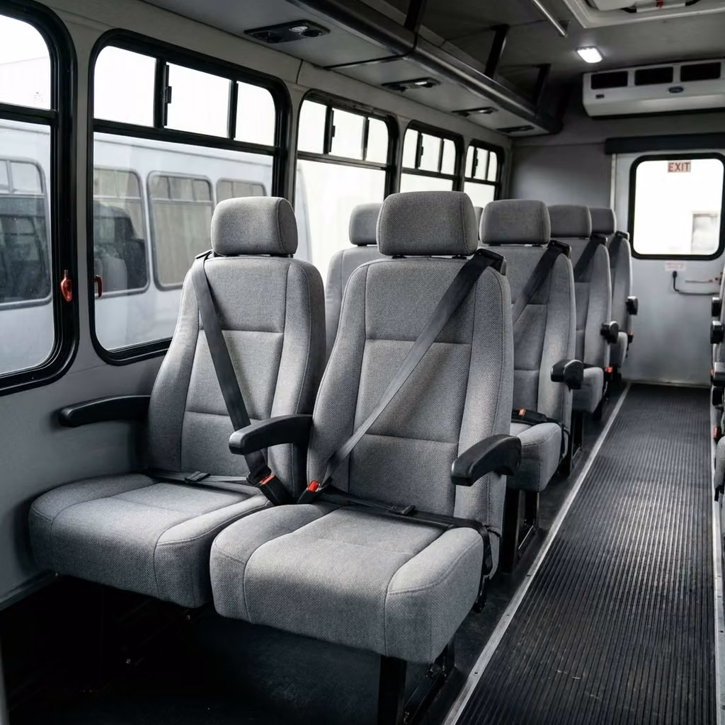 casselberry 35 passenger minibus reclining seats