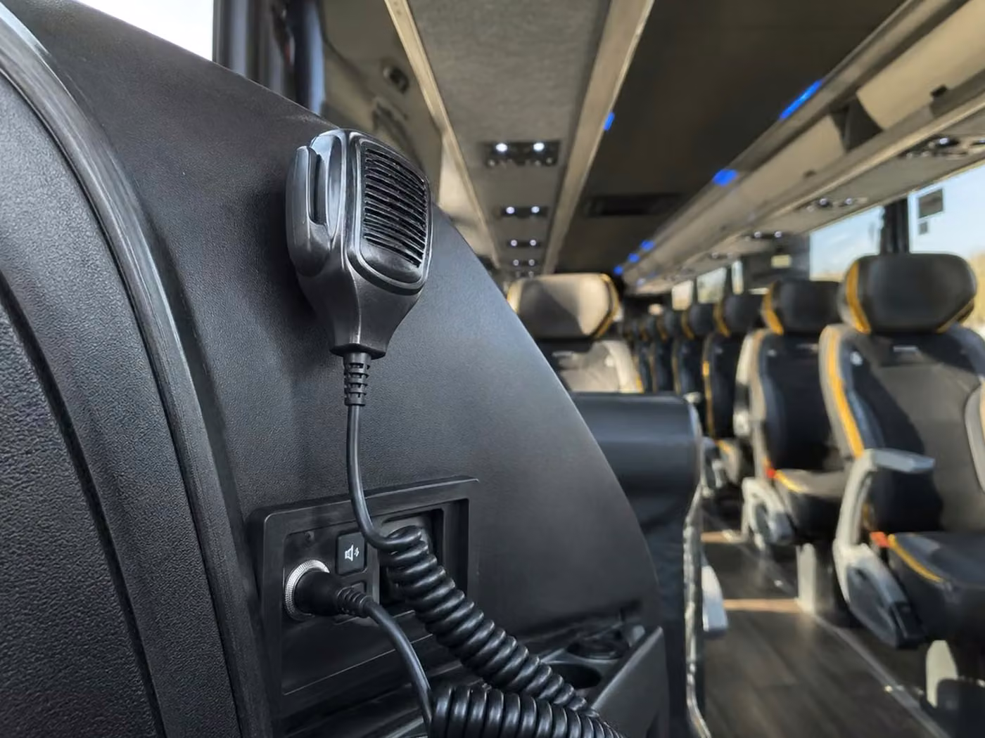 casselberry 56 passenger charter bus pa system