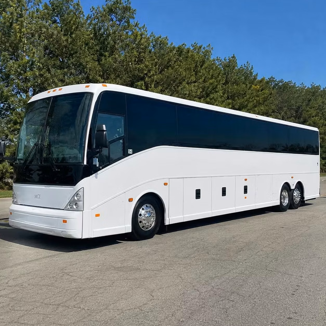 casselberry custom route shuttle bus rentals for airport employees
