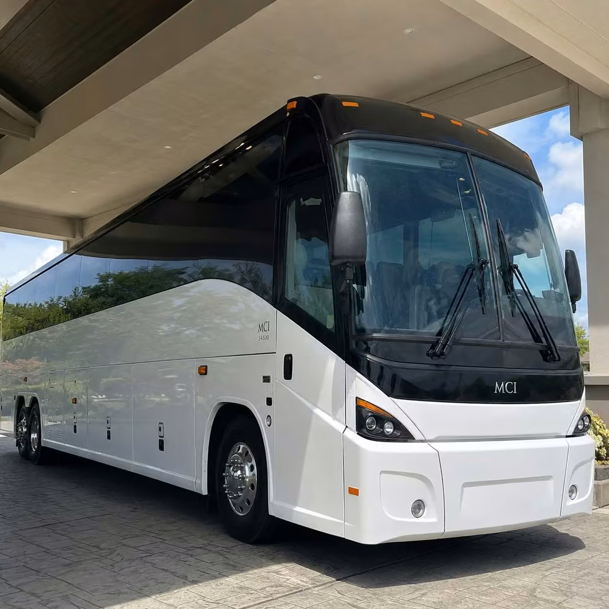 casselberry discreet private shuttles for generals and visiting vips
